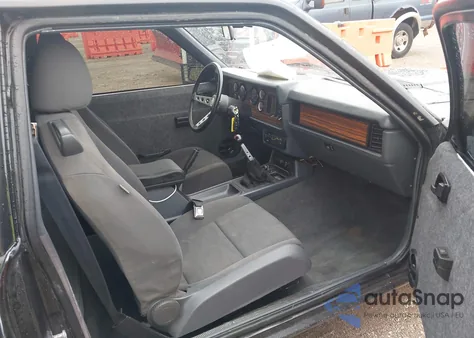 1983 Ford Mustang from USA, damaged, VIN 1FABP26A9DF138452
